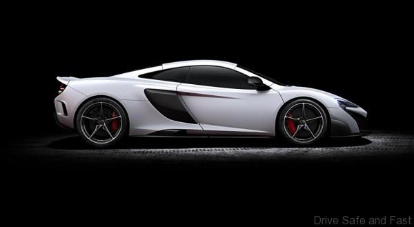 McLaren 675LT_studio_05
