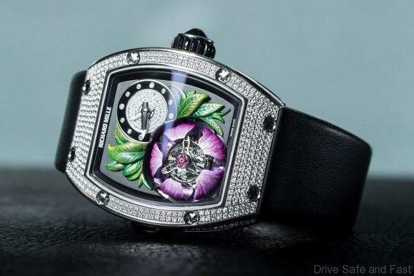Richard-Mille-RM-19-02-Tourbillon-Fleur-3