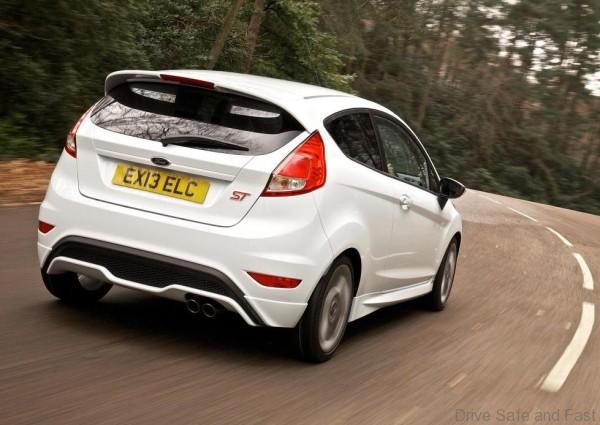 ford-fiesta-st-2