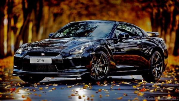 nissan-skyline-gtr-2013-1