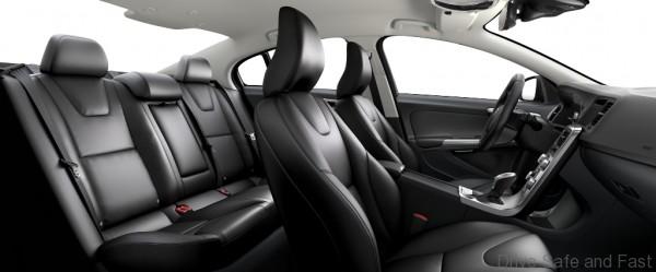 Interior_Off_Black_Blonde