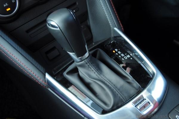 Mazda 2 Sedan Interior (4)