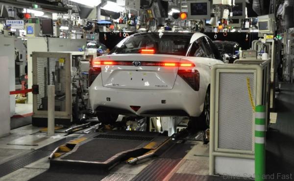 Toyota mirai-production-03