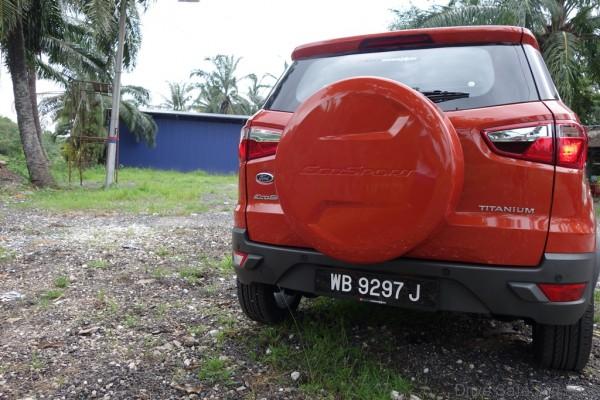 Ford-Ecosport-Titanium04