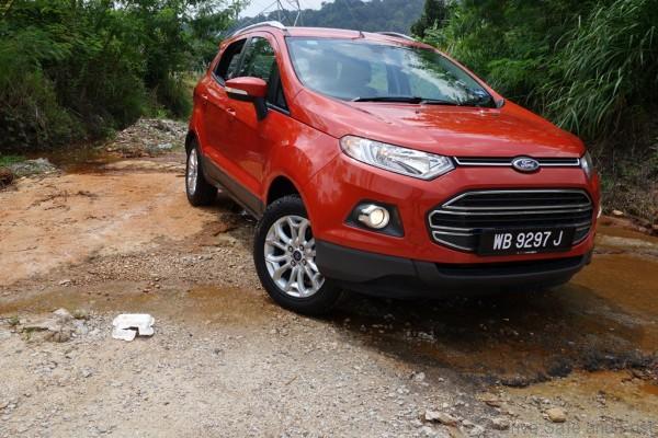 Ford-Ecosport-Titanium09