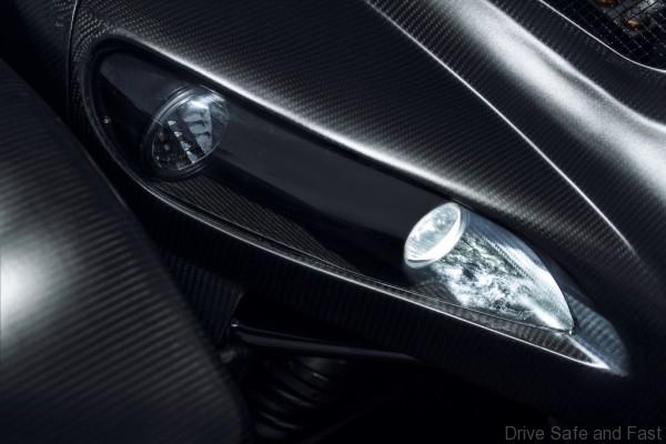 donkervoort-d8gto-carbon-koplamp-1