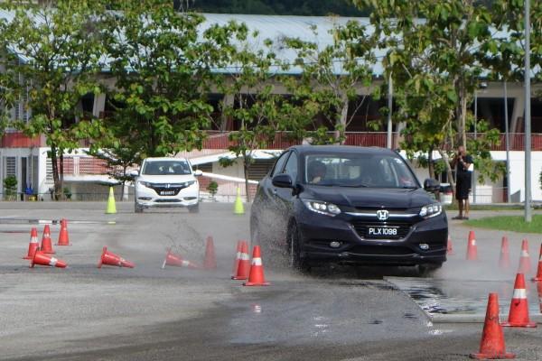 HondaHRV10