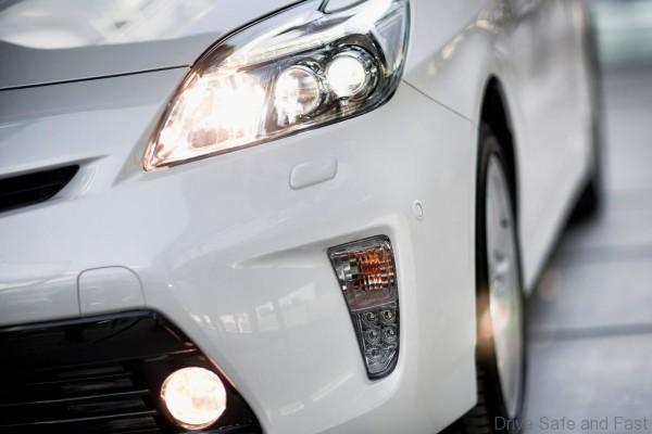 Prius4