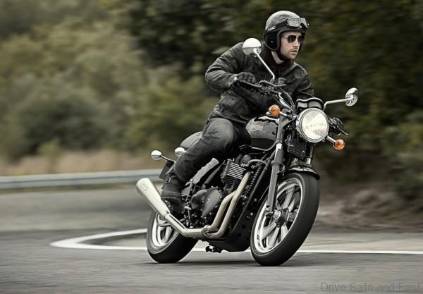 Triumph_Bonnevill