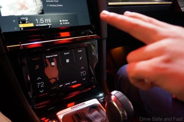 VW-Golf-R-Touch-Concept-2