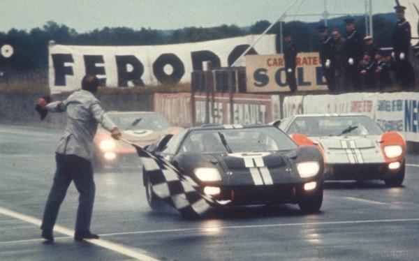 1966 24 HEURES DU MANS #2 Ford (Shelby American Inc) Bruce Mac Laren (NZ) - Chris Amon (NZ) - () - res01 , 1966 #1 Ford (Shelby American Inc) Ken Miles (USA) - Denny Hulme (NZ) - () - res02