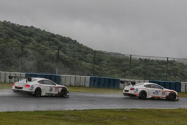 GTAsia_Okayama_P_Bentleyx2_BL_260615_med