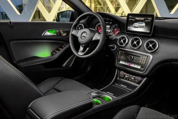 Mercedes-A-Class-Sport-facelift-2016_8