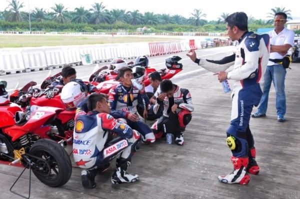 Shell SAATC Team Malaysia riders