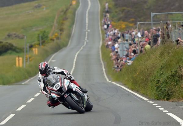 #9 Ian Hutchinson PBM Kawasaki