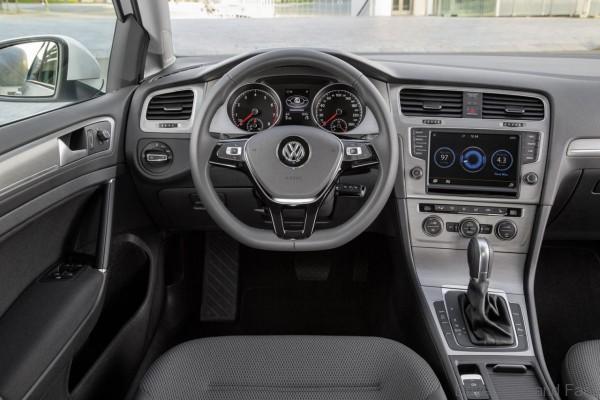 vw-golf-bluemotion2