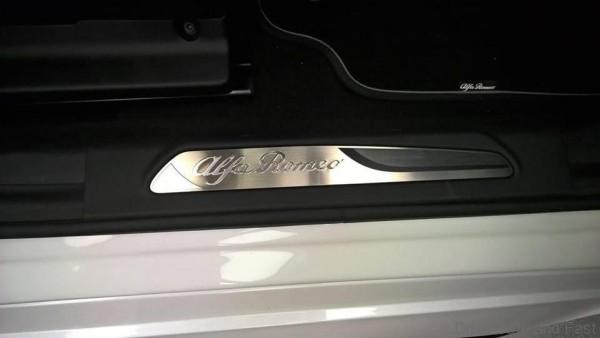 Alfa-Giulia-Interior-5