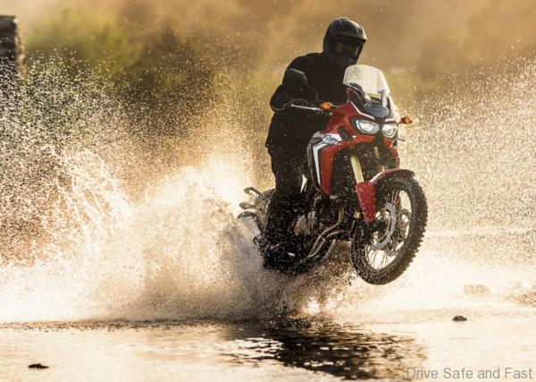 Honda_crf1000l_africa_twin_action4