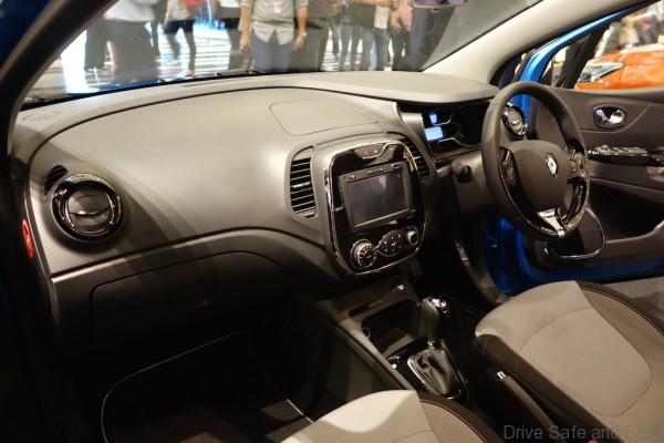 Renault-Captur-Dashboard