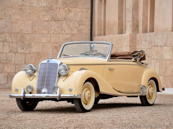 //www.autogaleria.hu -