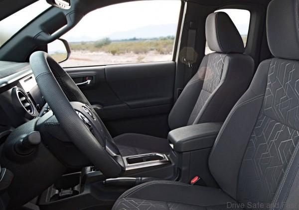 Toyota-Tacoma_TRD_Off-Road_2016_02