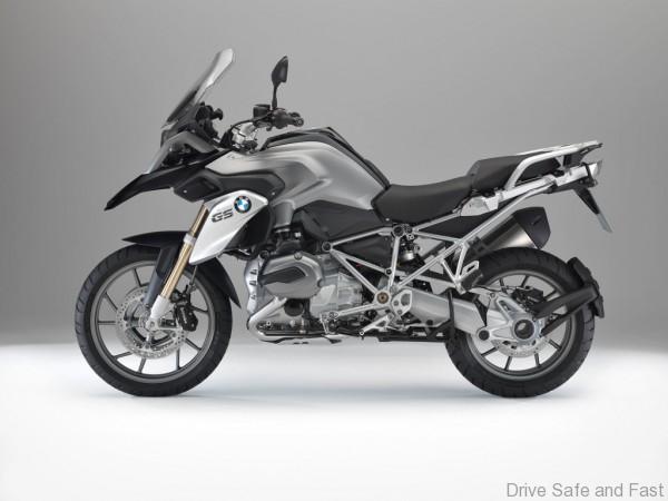 bmw-mcy10_moty