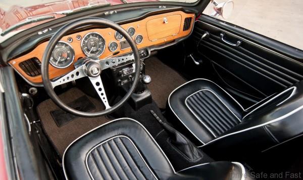 triumph_tr4_1965a