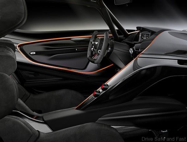 Aston_Martin-Vulcan_1