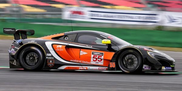 McLaren-Nathan-Antunes-Fuji-2015-GT-Asia