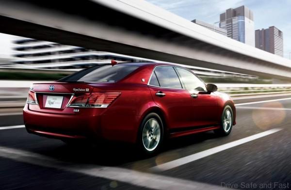 Toyota crown majesta8