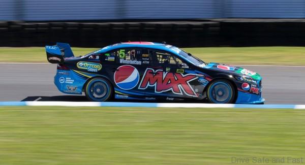V8 SUPERCAR CHAMPIONSHIP NEW ZEALAND