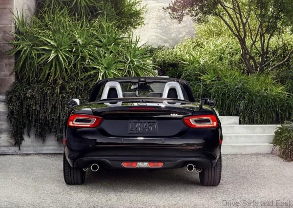 Fiat124rear
