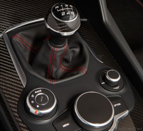 alfa_romeo_giulia_quadrifoglio_20