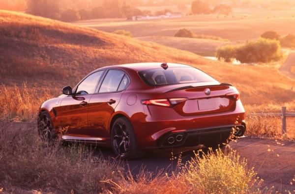 alfa_romeo_giulia_quadrifoglio_8