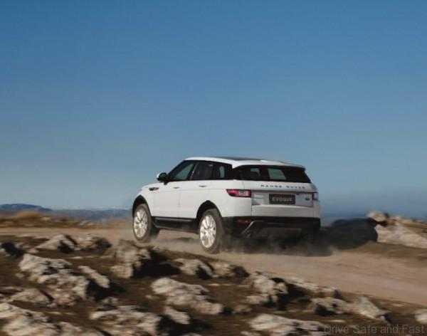 2016 Evoque FL_Exterior Rear_LR