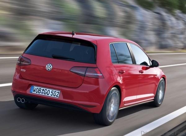 VW-Golf-8d