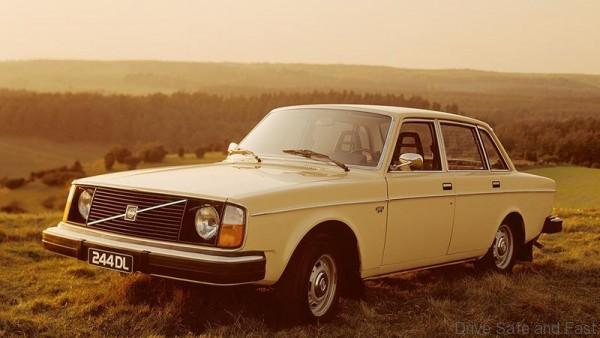 Volvo_244