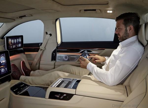 bmw_7-series_uk_4