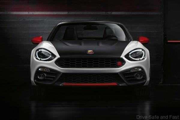 Fiat-124_Spider_Abarth_2017_1024x768_wallpaper_05