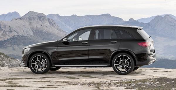 Mercedes-AMG GLC 43 (X 253), 2016 Exterieur: Obsidianschwarz; Interieur: Leder Schwarz, Performance Sitze Kraftstoffverbrauch kombiniert (l/100 km): 8,3 CO2-Emissionen kombiniert (g/km): 189 exterior: obsidian black; interior: leather black, performace seats Fuel consumption, combined (l/100 km): 8.3 CO2 emissions, combined (g/km): 189