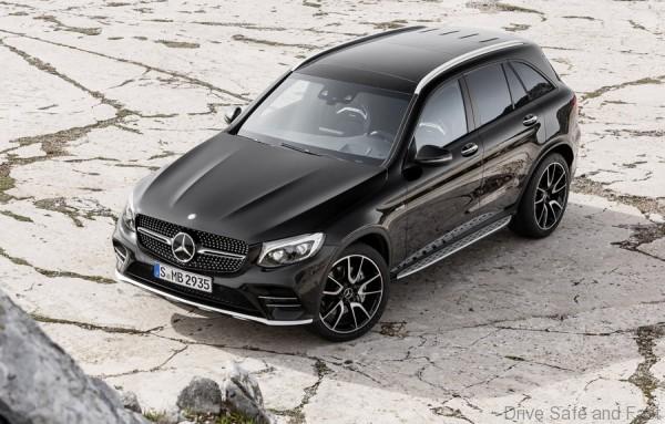 Mercedes-AMG GLC 43 (X 253), 2016 Exterieur: Obsidianschwarz; Interieur: Leder Schwarz, Performance Sitze Kraftstoffverbrauch kombiniert (l/100 km): 8,3 CO2-Emissionen kombiniert (g/km): 189 exterior: obsidian black; interior: leather black, performace seats Fuel consumption, combined (l/100 km): 8.3 CO2 emissions, combined (g/km): 189