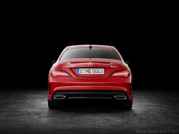 Mercedes-Benz CLA 200d 4MATIC Coupé (C117) 2016. Jupiterrot, Interieur Leder schwarz. Kraftstoffverbrauch (l/100 km) innerorts/außerorts/kombiniert: 5,5/4,0/4,6  CO2-Emissionen kombiniert: 119 g/km Mercedes-Benz CLA 200d 4MATIC Coupé (C117) 2016. Jupiter red, Interior: black leather. Fuel consumption (l/100 km) urban/ex urban/combined: 5.5/4.0/4.6  combined CO2 emissions: 119 g/km