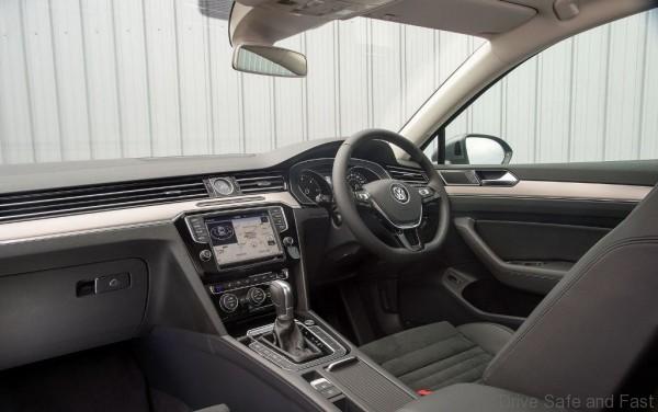 VW_passat interior