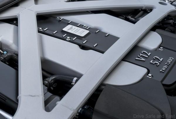 aston_martin_db11_5_160