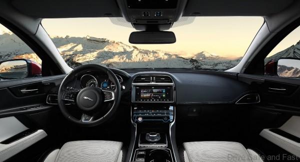 jaguar_xe4