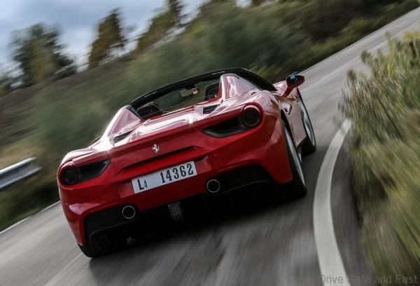 ferrari_488_spider2