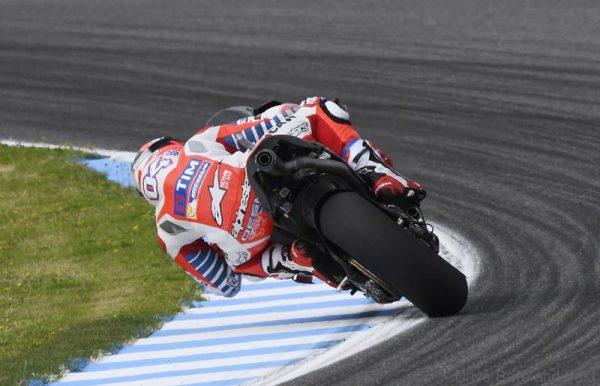 Ducati retains Dovizioso 2