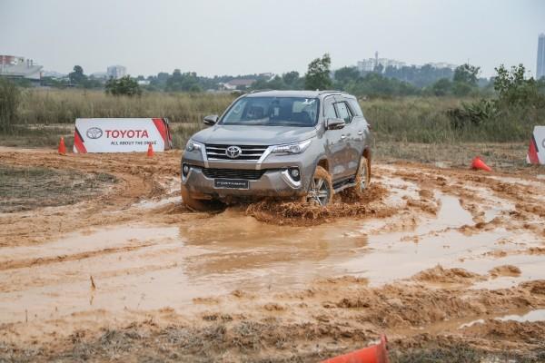 Fortuner-444