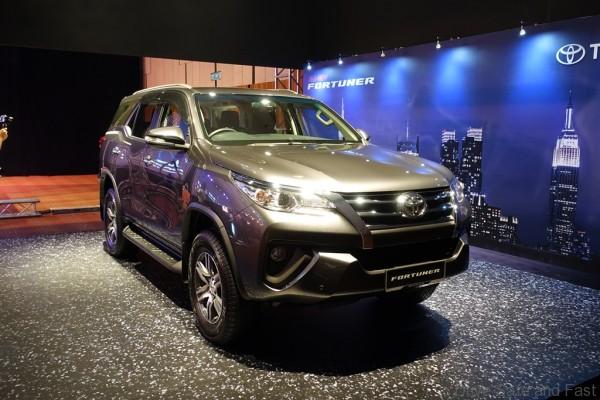 Fortuner2-4