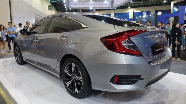 Honda-Civic-5